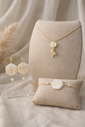 Conjunto Colar, Brincos e Pulseira Prisma