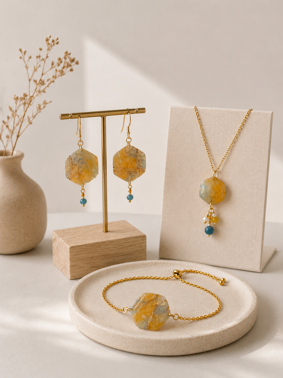Conjunto Colar, Brincos e Pulseira Prisma
